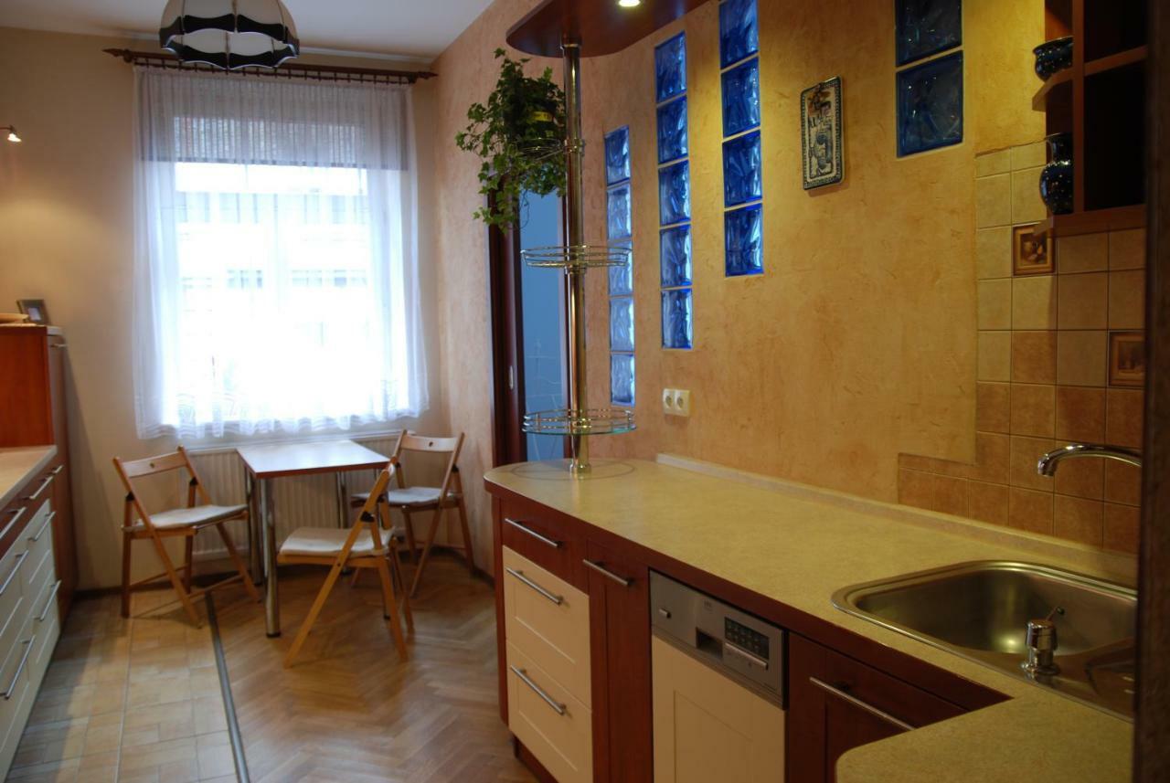 Excellent Apartment With Balcony Krakow Ngoại thất bức ảnh
