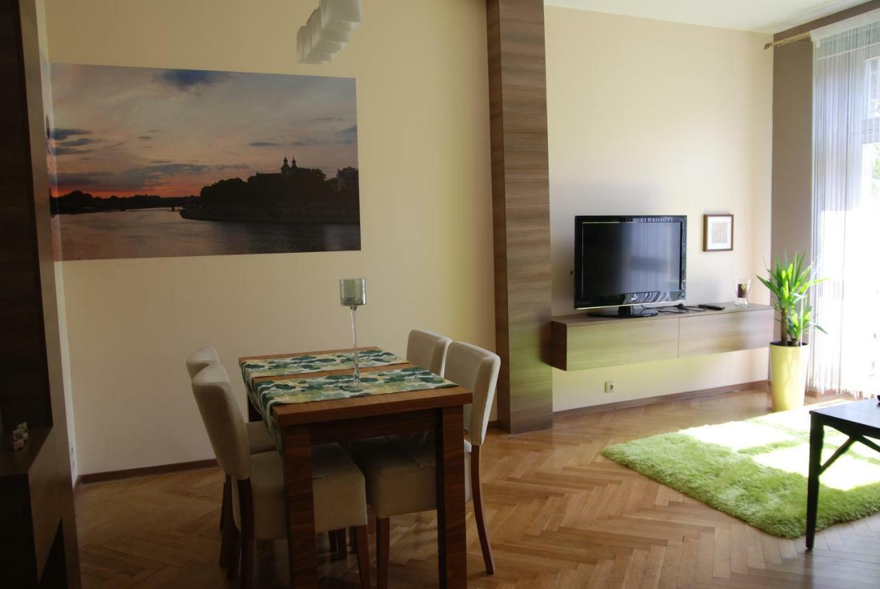 Excellent Apartment With Balcony Krakow Ngoại thất bức ảnh